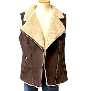 Anthropologie Velvet by Graham & Spencer Faux Suede Shearling Vest, Brown, Large